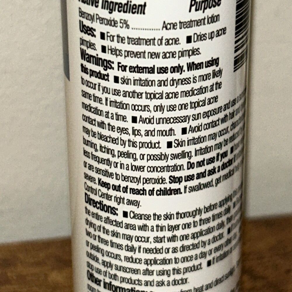 Obagi Clenziderm BPO 5% MD Therapeutic Acne Treatment Lotion 1.6 Oz Exp. 12/2027 - Picture 7 of 13